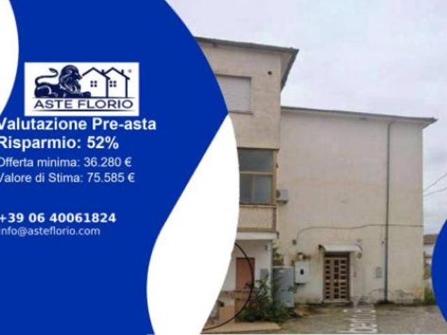 Immobile in asta di 131 m in vendita a Montalto Uffugo