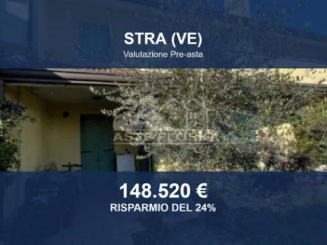 Immobile in asta di 134 m con più di 5 locali e box auto in vendita a Stra