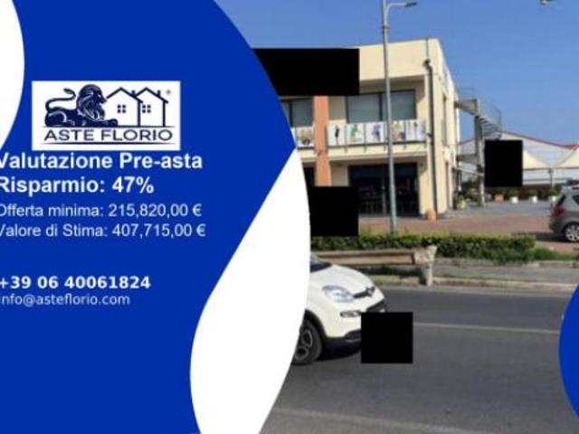 Immobile in asta di 134 m con più di 5 locali in vendita a Ceriale