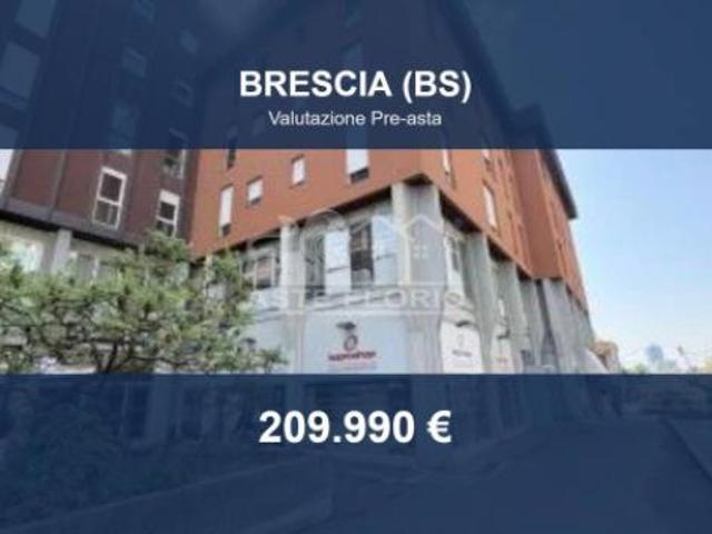 Immobile in asta di 135 m in vendita a Brescia