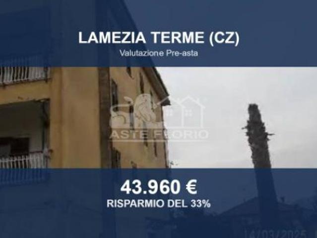 Immobile in asta di 136 m in vendita a Lamezia Terme