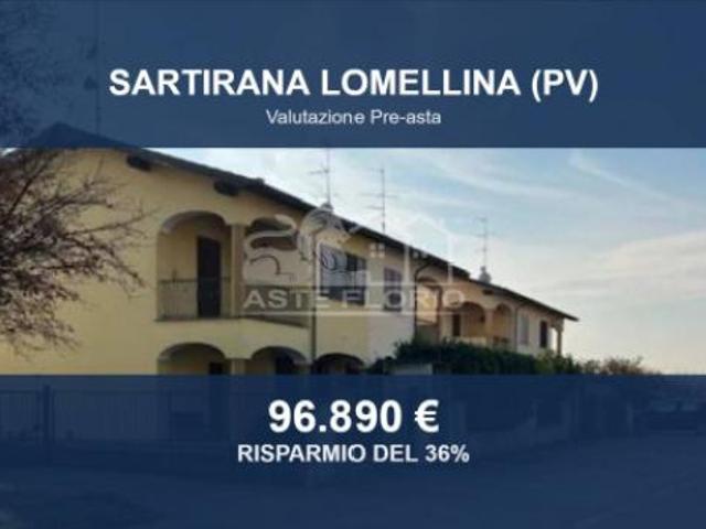 Immobile in asta di 138 m con più di 5 locali e box auto in vendita a Sartirana Lomellina