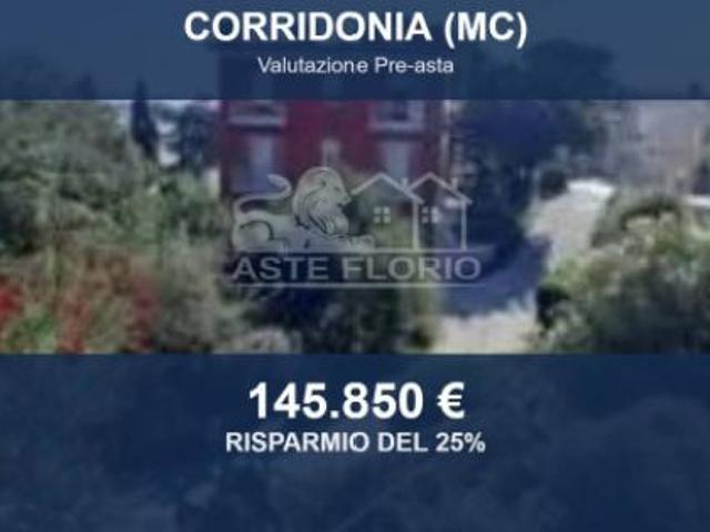 Immobile in asta di 138 m con più di 5 locali in vendita a Corridonia