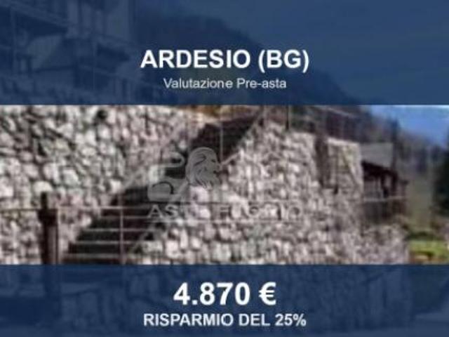 Immobile in asta di 13 m in vendita a Ardesio