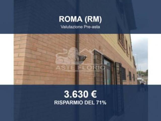 Immobile in asta di 13 m in vendita a Roma