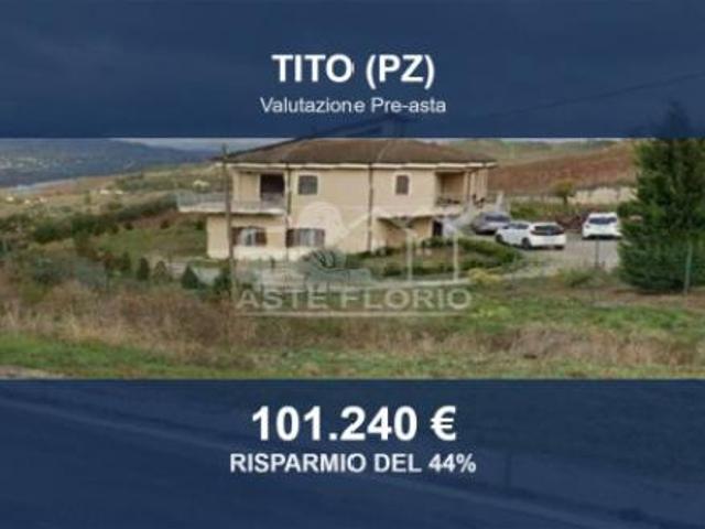 Immobile in asta di 242 m, box auto in vendita a Tito