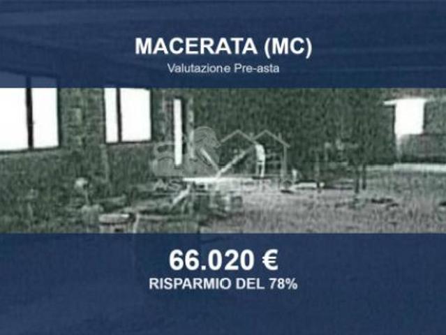 Immobile in asta di 242 m in vendita a Macerata
