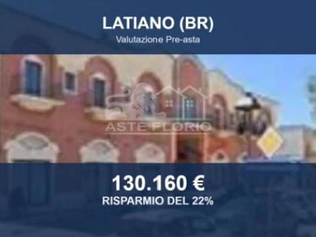 Immobile in asta di 245 m con più di 5 locali in vendita a Latiano