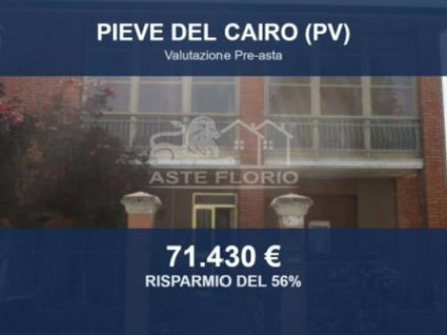 Immobile in asta di 249 m con più di 5 locali e box auto doppio in vendita a Pieve del Cairo