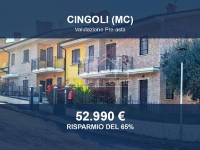 Immobile in asta di 250 m, box auto in vendita a Cingoli