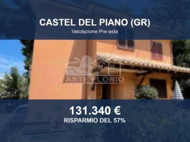 Immobile in asta di 252 m, box auto in vendita a Castel del Piano