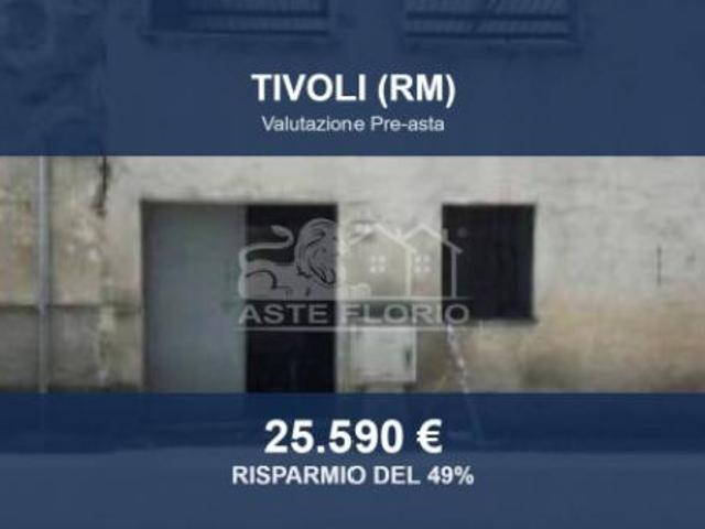 Immobile in asta di 257 m in vendita a Tivoli