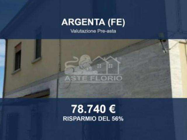 Immobile in asta di 254 m con più di 5 locali e box auto doppio in vendita a Argenta