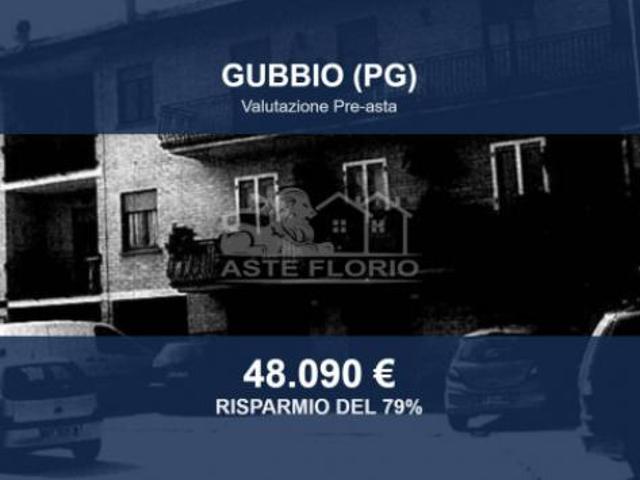 Immobile in asta di 255 m con più di 5 locali e box auto in vendita a Gubbio