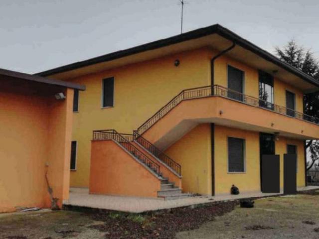 Immobile in asta di 125 m in vendita a Maser di Padova