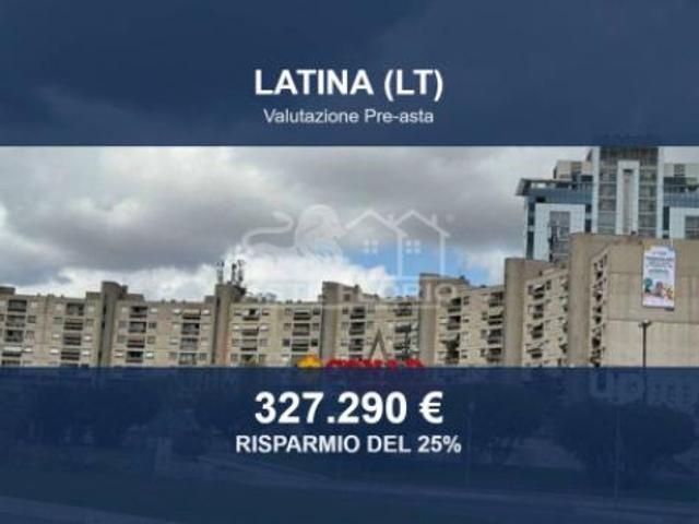 Immobile in asta di 258 m con più di 5 locali in vendita a Latina