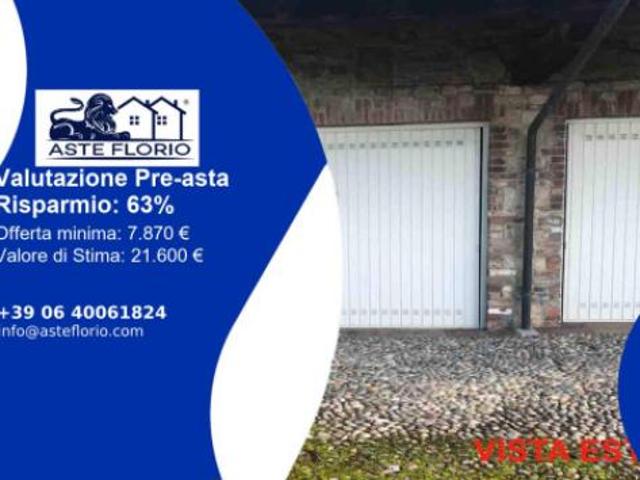 Immobile in asta di 25 m, box auto in vendita a Travo