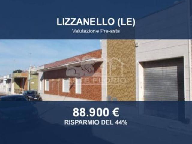 Immobile in asta di 261 m con più di 5 locali e box auto in vendita a Lizzanello