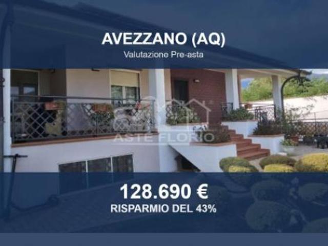 Immobile in asta di 269 m con più di 5 locali e box auto in vendita a Avezzano