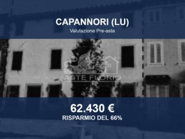 Immobile in asta di 273 m con più di 5 locali in vendita a Capannori
