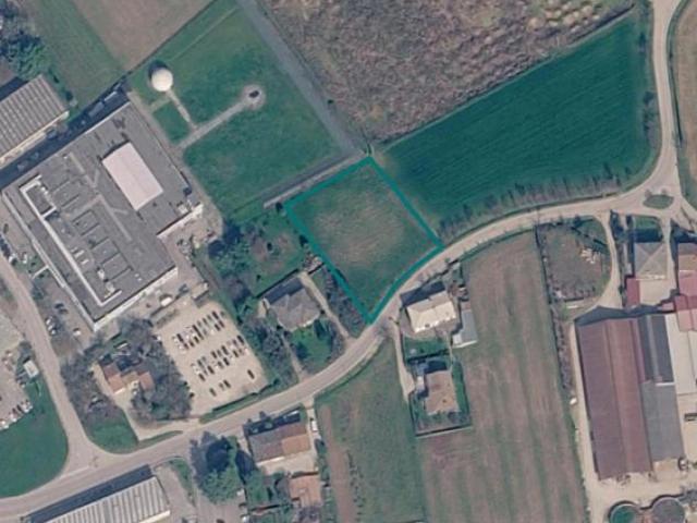 Immobile in asta di 2750 m con più di 5 locali in vendita a Isola Vicentina