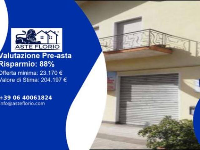 Immobile in asta di 276 m con più di 5 locali in vendita a Sardara