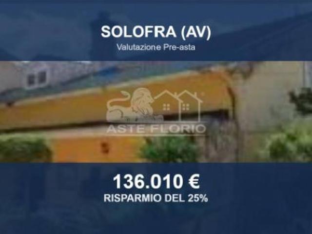 Immobile in asta di 279 m con più di 5 locali in vendita a Solofra