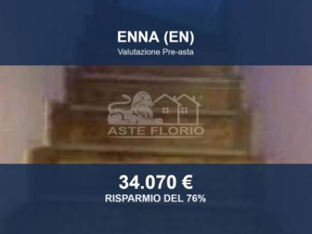 Immobile in asta di 287 m con più di 5 locali in vendita a Enna