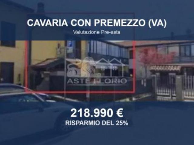 Immobile in asta di 284 m con più di 5 locali e box auto in vendita a Cavaria con Premezzo