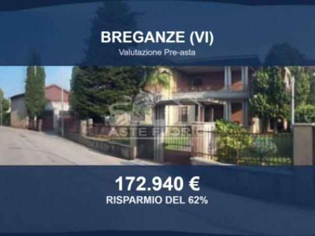 Immobile in asta di 285 m con più di 5 locali e box auto in vendita a Breganze