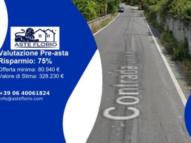 Immobile in asta di 285 m con più di 5 locali in vendita a Sant'Ilario dello Ionio