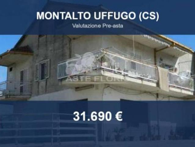 Immobile in asta di 288 m in vendita a Montalto Uffugo