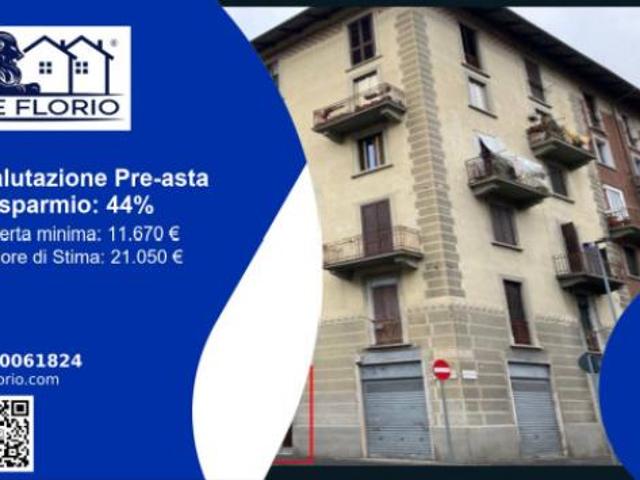Immobile in asta di 28 m con più di 5 locali in vendita a Torino