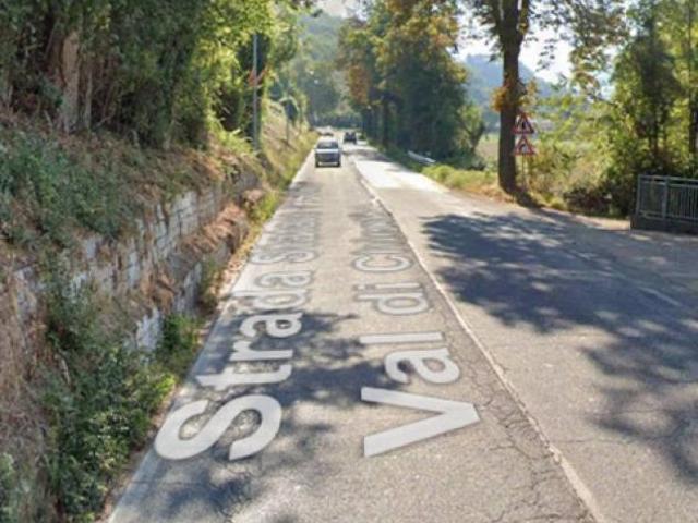 Immobile in asta di 28 m, box auto in vendita a Muccia