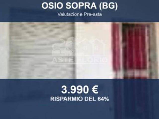 Immobile in asta di 28 m in vendita a Osio Sopra