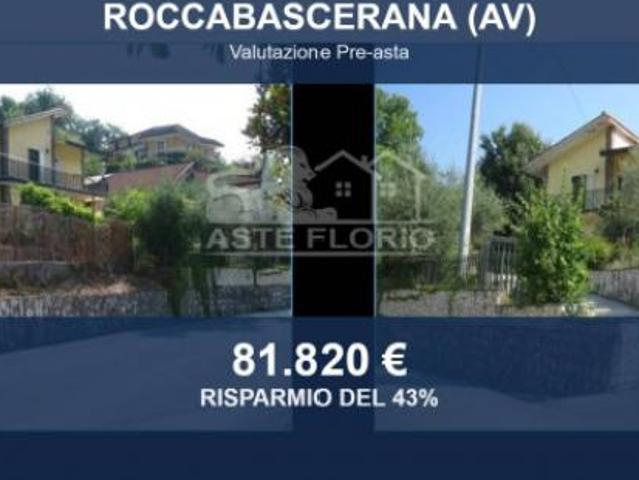 Immobile in asta di 295 m con più di 5 locali e box auto in vendita a Roccabascerana