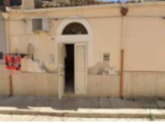 Immobile in asta di 29 m con 2 locali in vendita a Torremaggiore