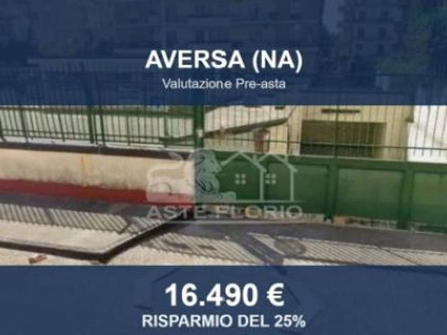 Immobile in asta di 29 m in vendita a Aversa