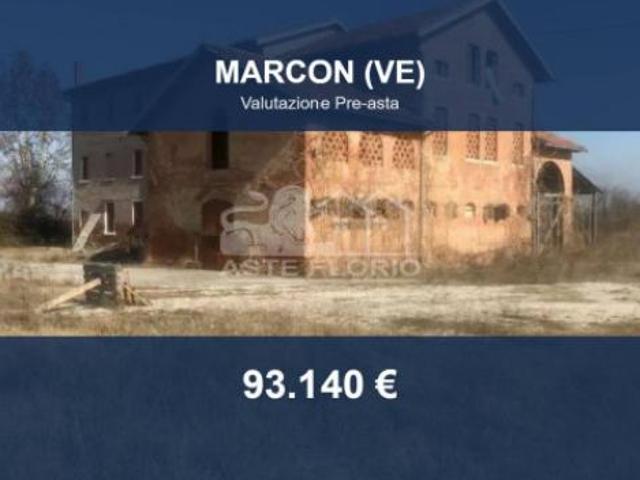 Immobile in asta di 203 m con più di 5 locali in vendita a Marcon
