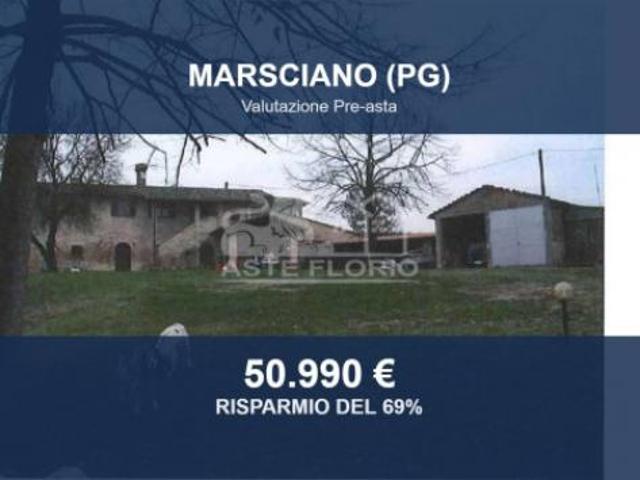 Immobile in asta di 201 m con più di 5 locali e box auto in vendita a Marsciano