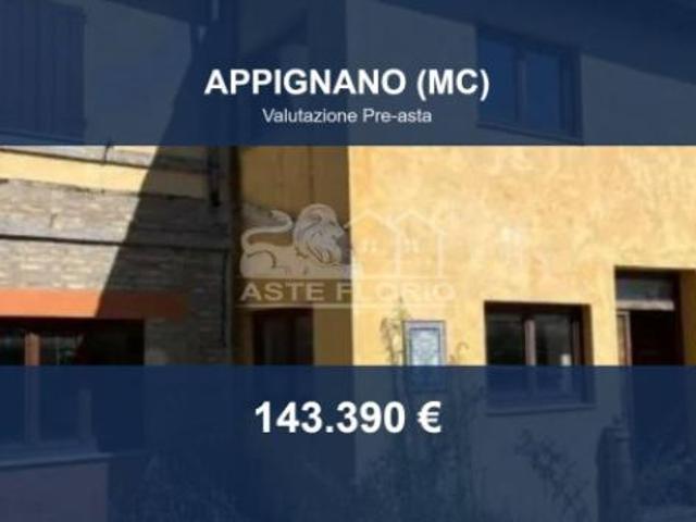Immobile in asta di 202 m, box auto in vendita a Appignano