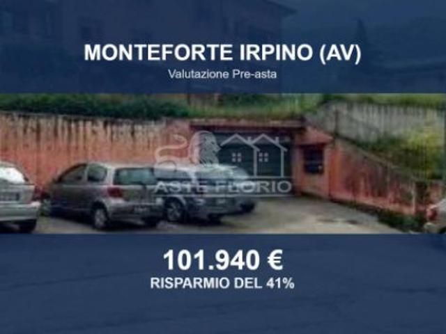 Immobile in asta di 202 m con più di 5 locali e box auto in vendita a Monteforte Irpino