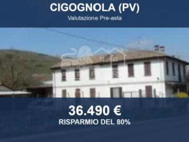 Immobile in asta di 206 m con più di 5 locali e box auto doppio in vendita a Cigognola