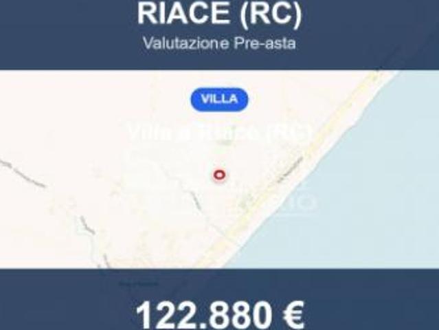 Immobile in asta di 208 m con più di 5 locali e box auto in vendita a Riace