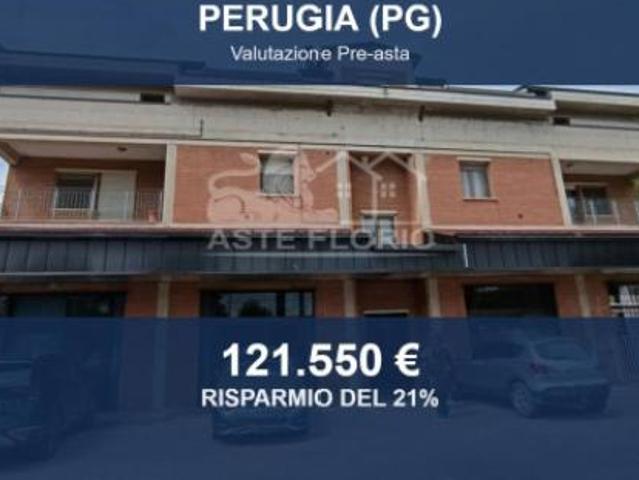 Immobile in asta di 208 m con più di 5 locali in vendita a Perugia
