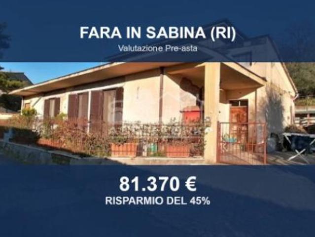 Immobile in asta di 209 m con più di 5 locali e box auto in vendita a Fara in Sabina