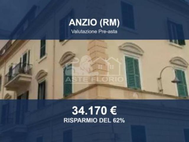 Immobile in asta di 209 m in vendita a Anzio