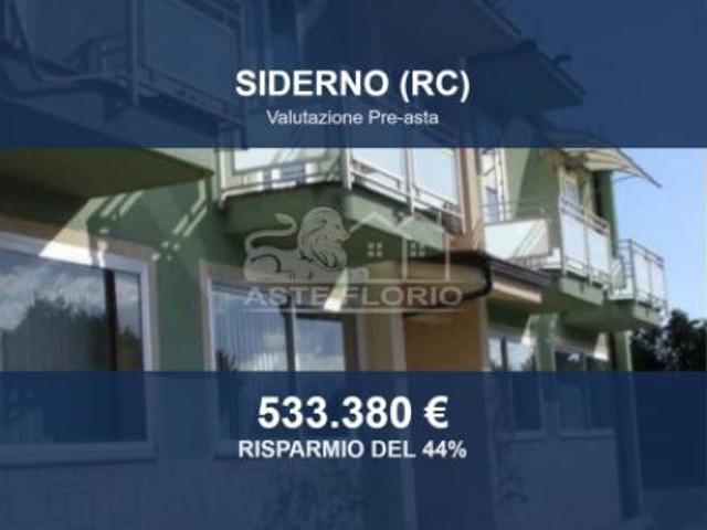 Immobile in asta di 2115 m in vendita a Siderno