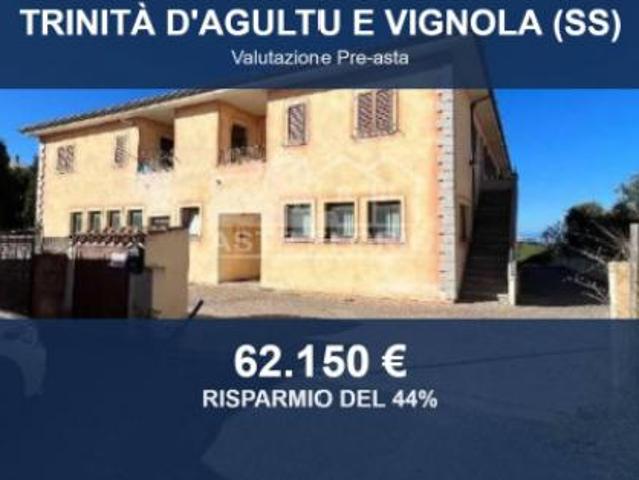 Immobile in asta di 211 m in vendita a Trinit d'Agultu e Vignola