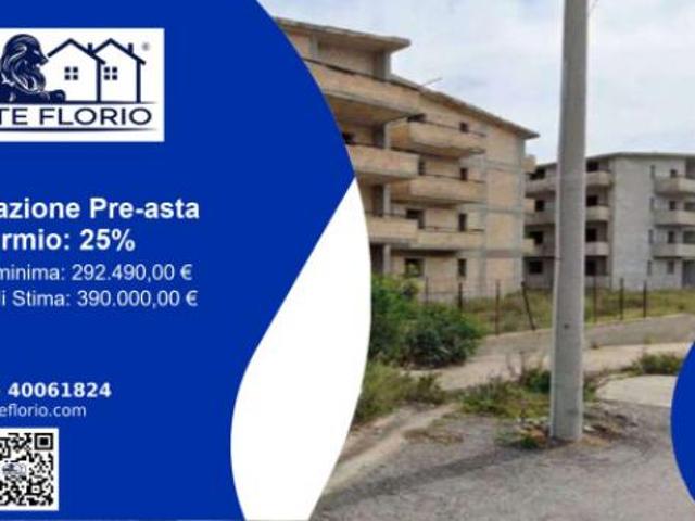 Immobile in asta di 2 m con più di 5 locali in vendita a Caulonia
